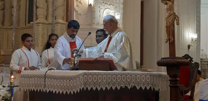 A view during the Mass