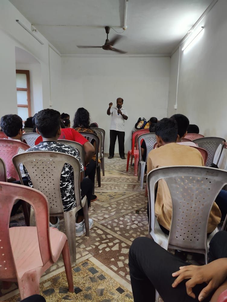 Our sacristan, Mr. Francis Fernandes, delivering an engaging session to the altar servers