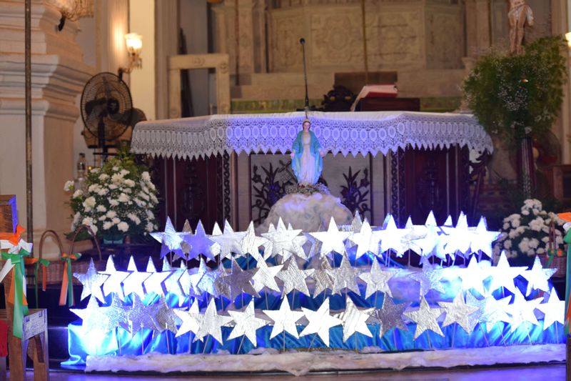 The altar depicting the Assumption of Our Lady into Heaven